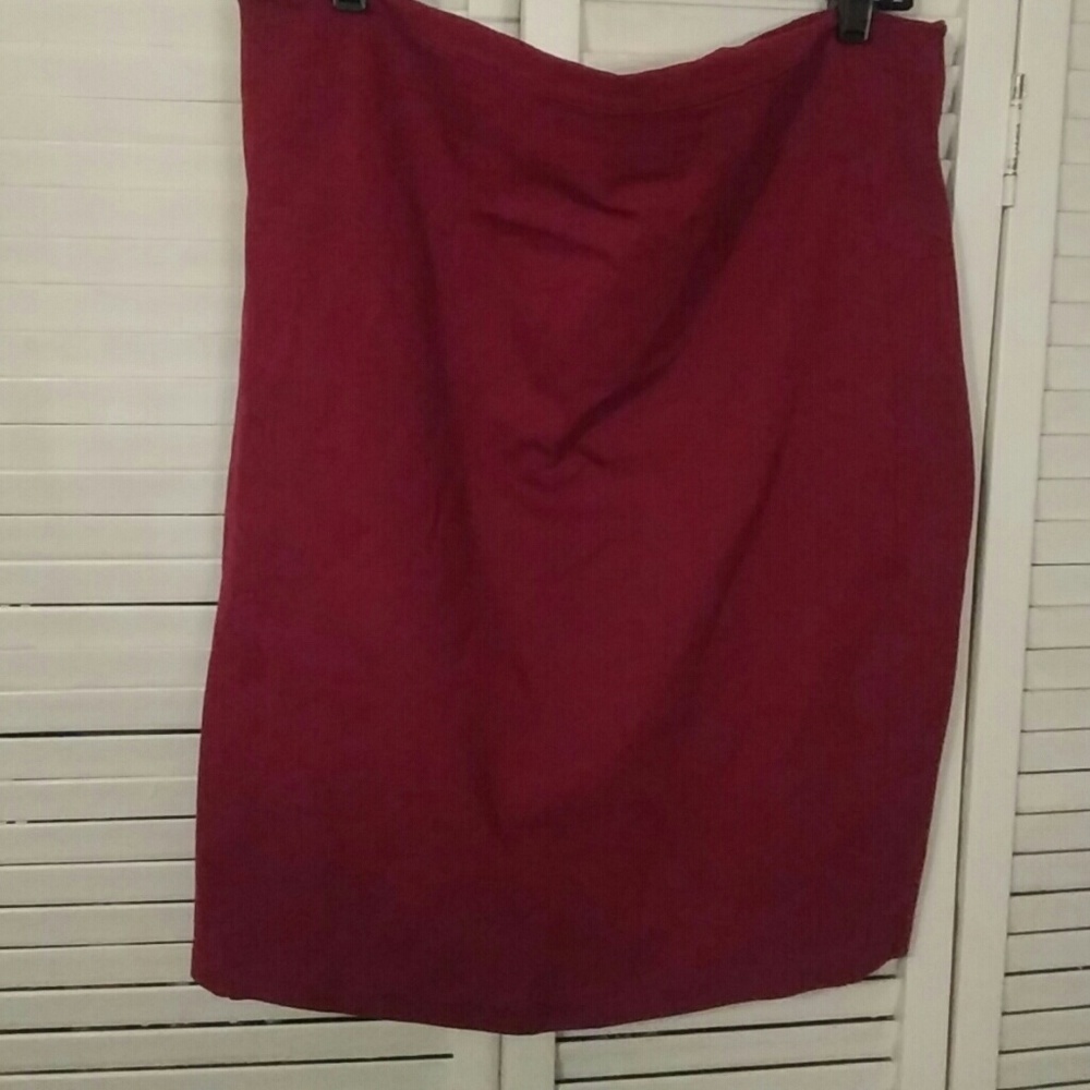Burgundy stretchy mini skirt plus size 2x
